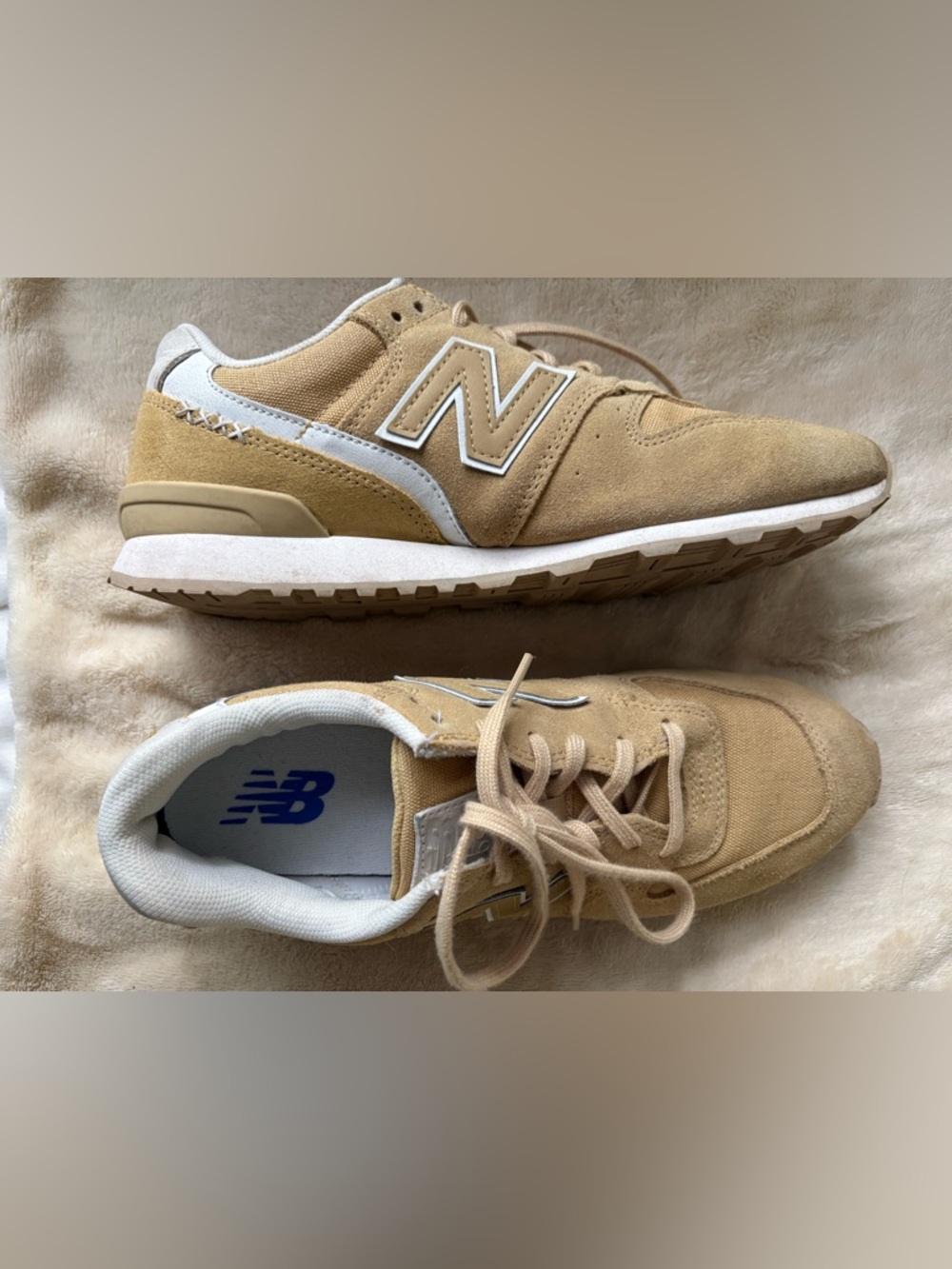 New Balance 696 sneakers• mustard yellow/ tan• women size 8.5 - Picture 1 of 12